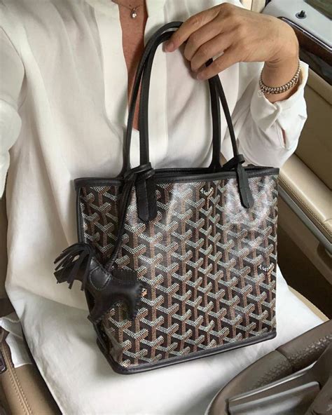 goyard in rome|goyard tote price.